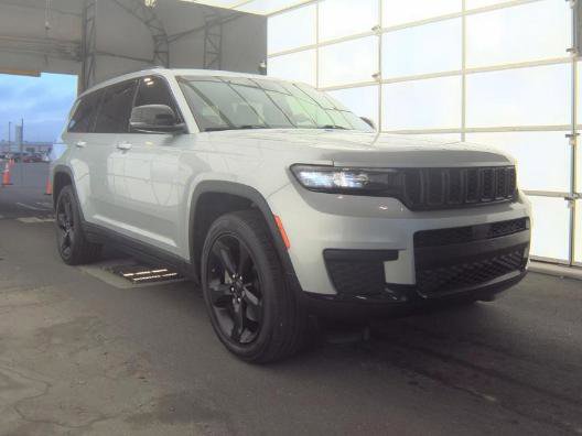 Used 2021 Jeep Grand Cherokee L Laredo RWD image 3