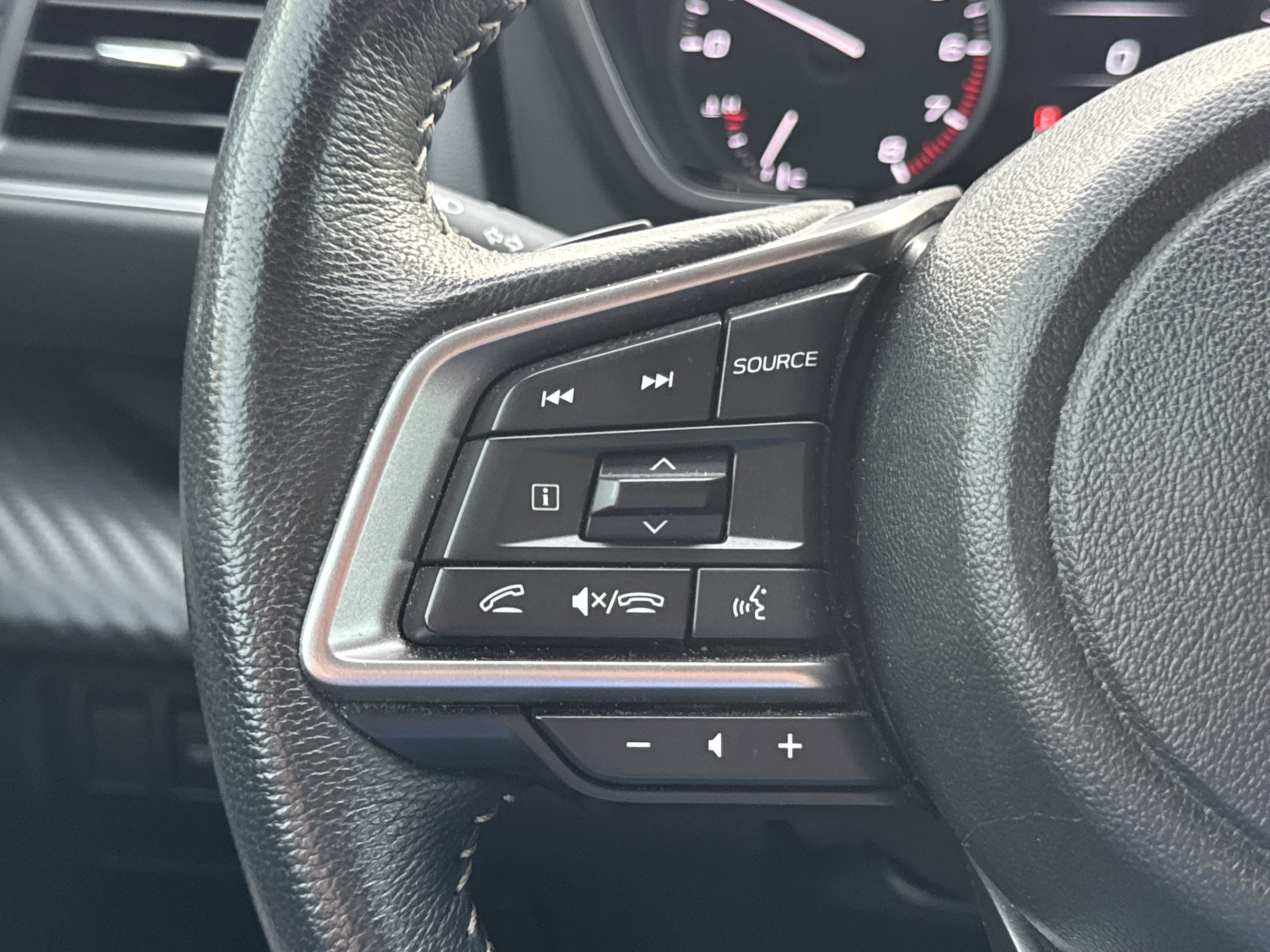 Certified 2024 Subaru Ascent Premium AWD/4WD image 14