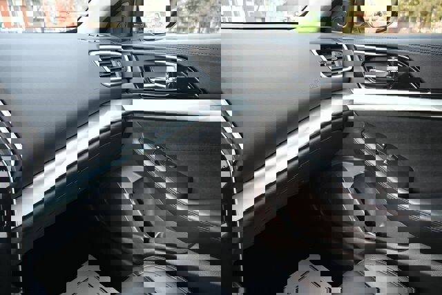 Used 2016 Nissan Maxima SR w/ Midnight Edition image 27