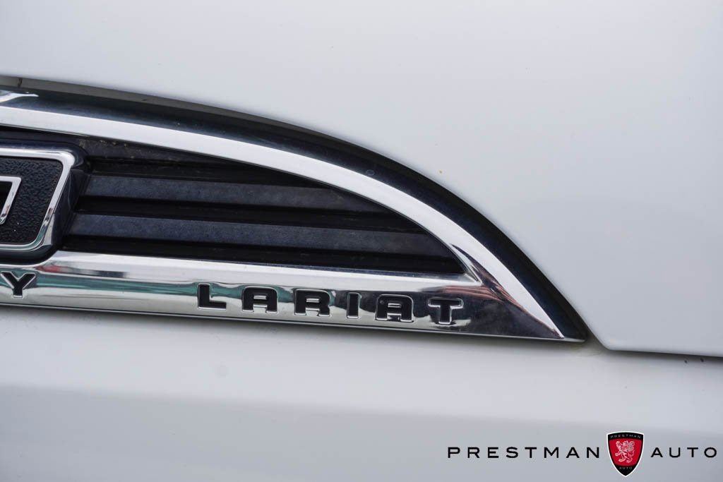 Used 2011 Ford F350 Lariat w/ Lariat Interior Pkg image 5