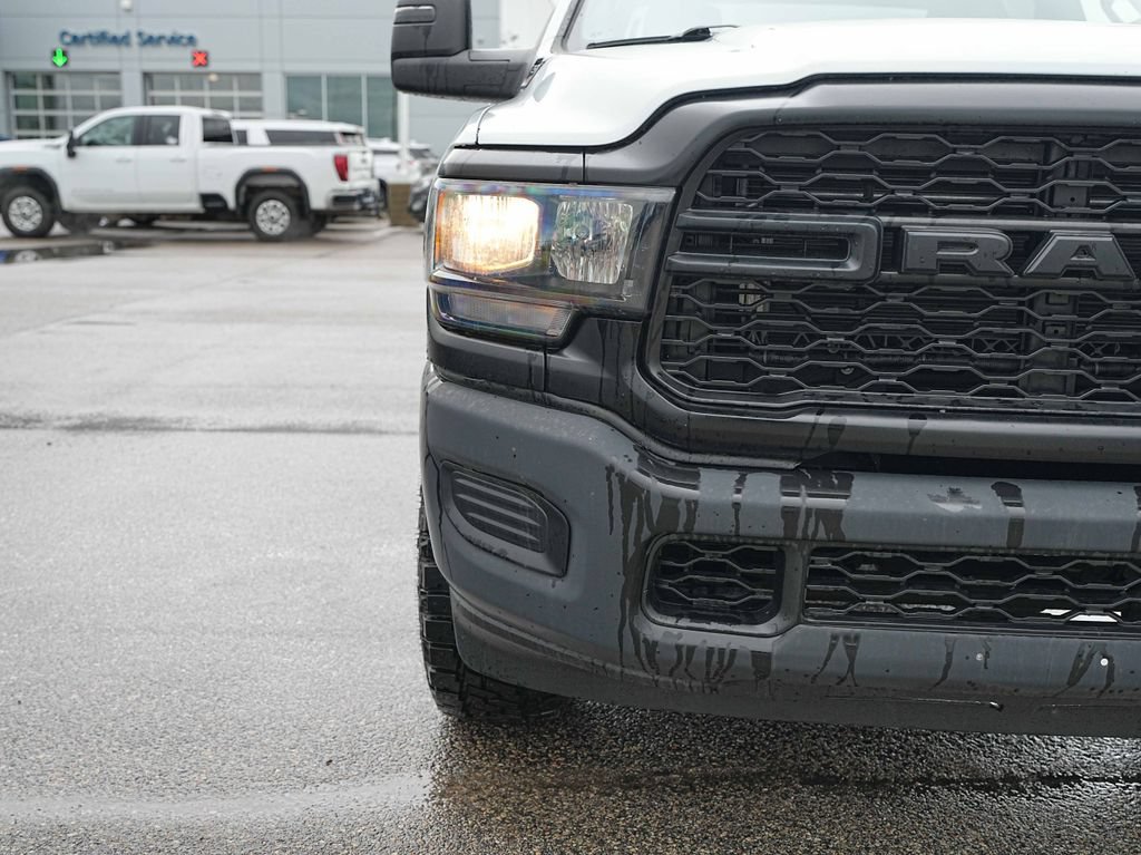 Used 2023 RAM 2500 Tradesman AWD/4WD image 3