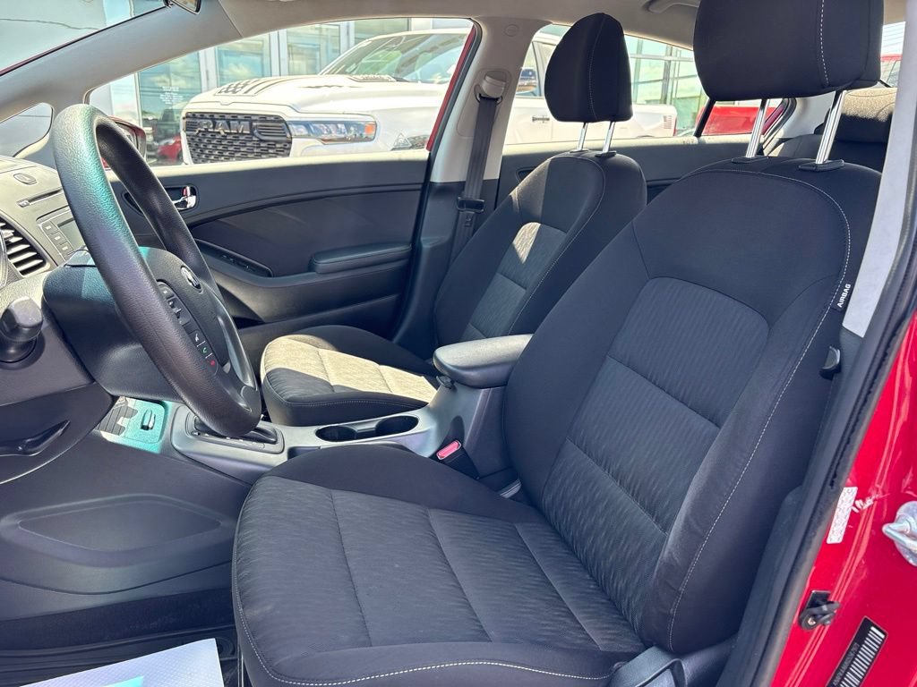 Used 2016 Kia Forte LX FWD image 13