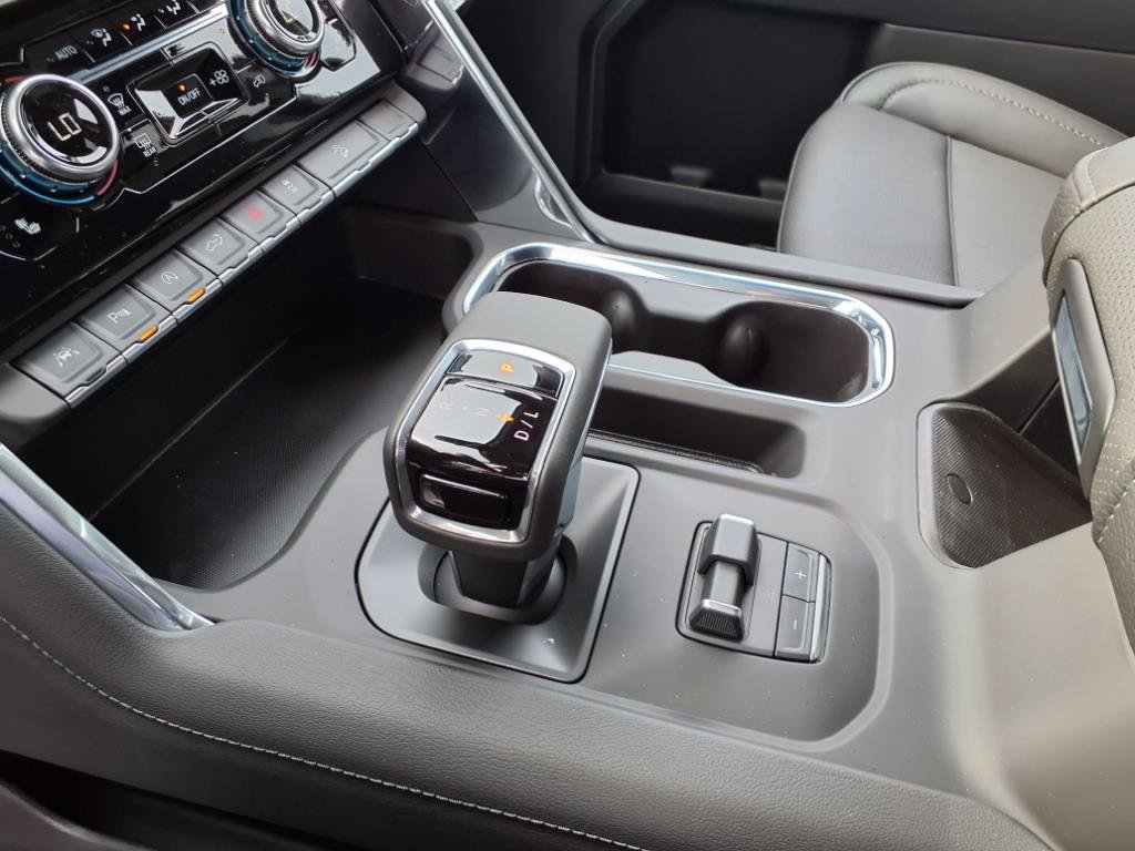 New 2025 GMC Sierra 1500 Denali w/ Technology Package image 16