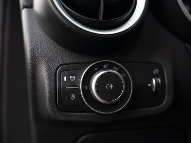 Used 2023 Alfa Romeo Stelvio Ti image 29