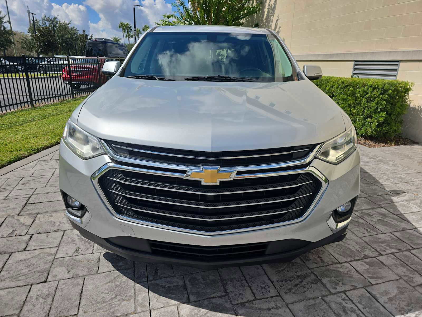 Used 2018 Chevrolet Traverse LT video 2
