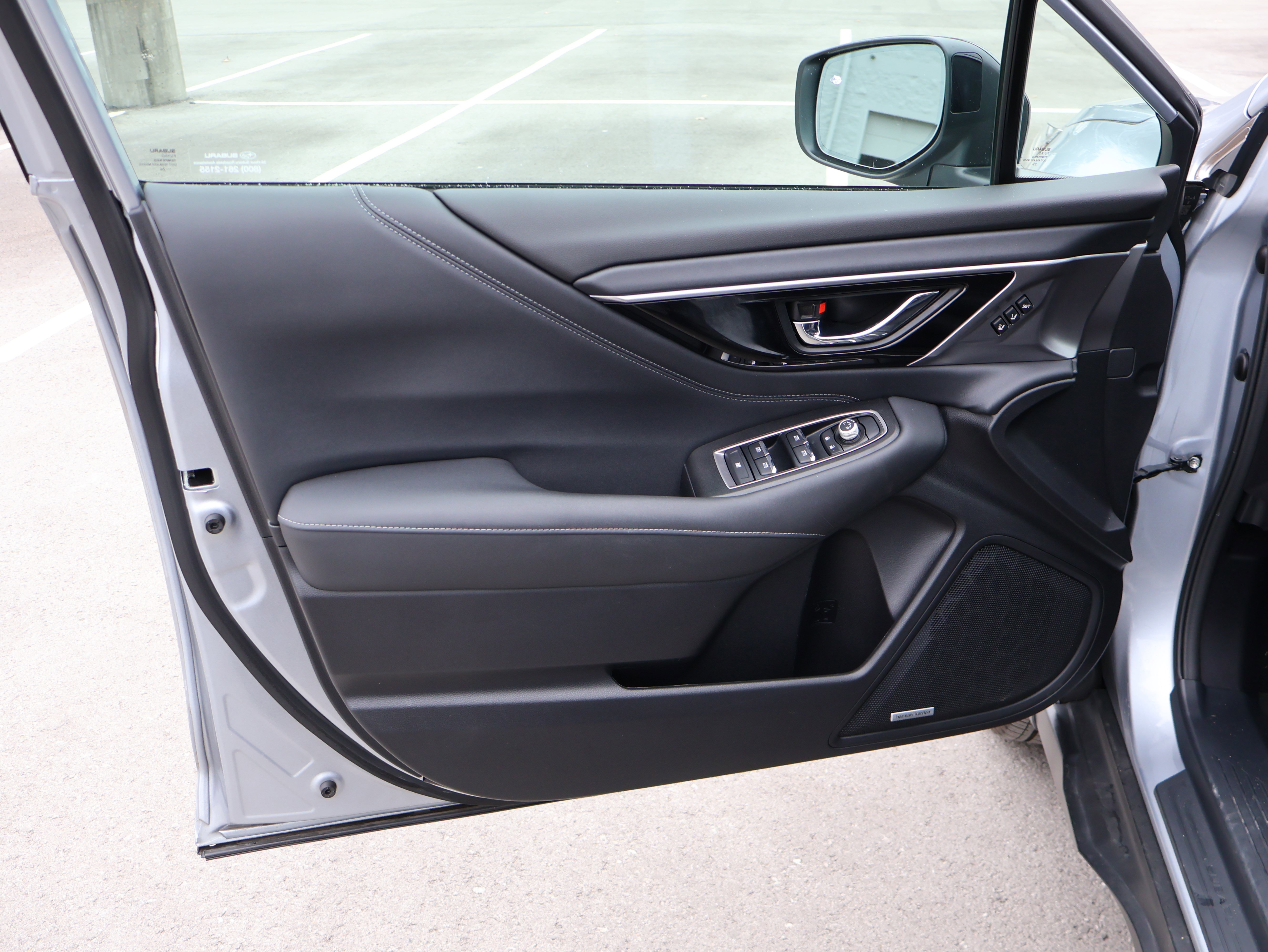 Used 2024 Subaru Outback Limited image 25