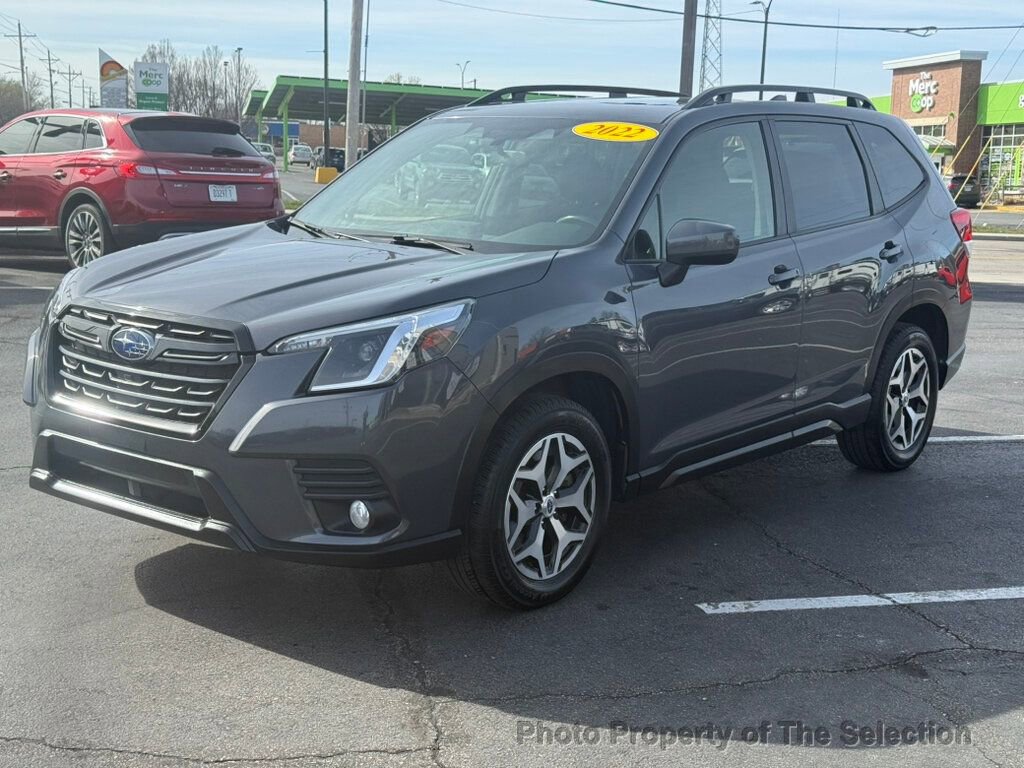 Used 2022 Subaru Forester Premium image 7