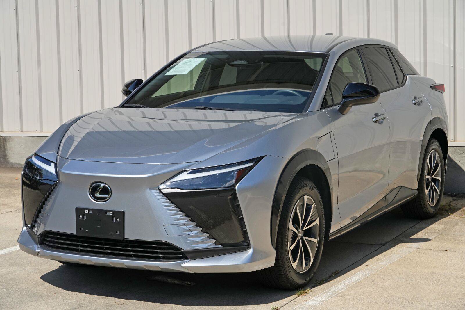 Used 2025 Lexus RZ 300e w/ Accessory Package (Z1) FWD image 46