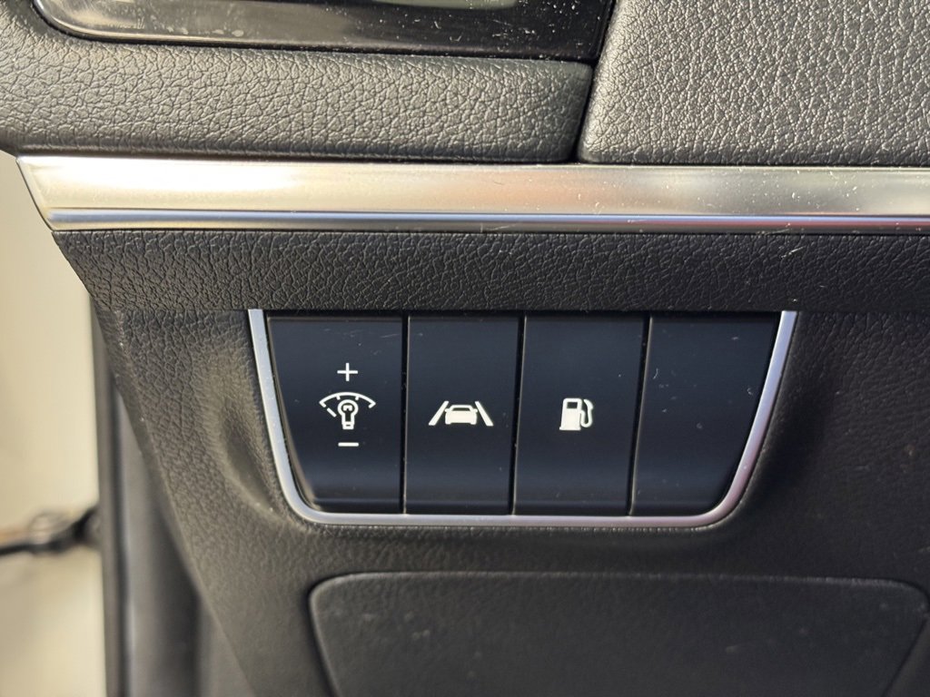 Used 2022 Kia Stinger GT1 w/ Red Interior Color Package image 68