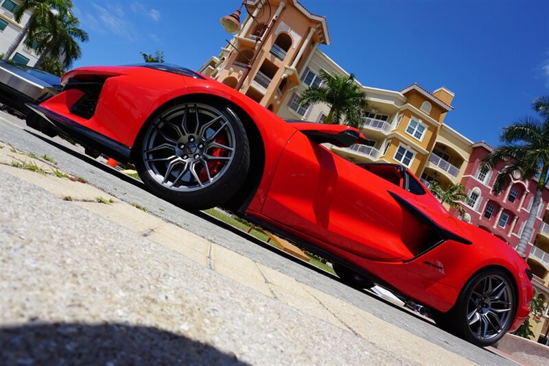 Used 2024 Chevrolet Corvette Z06 w/ Stealth Interior Trim Package RWD image 58