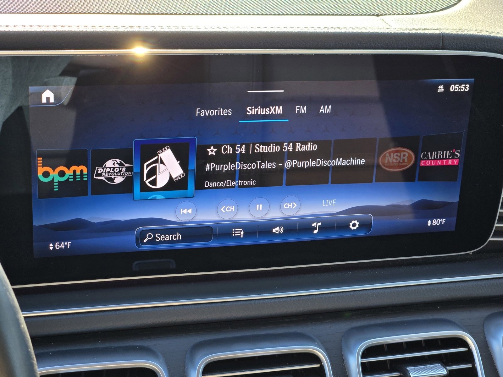 Used 2024 Mercedes-Benz GLS 450 4MATIC image 16