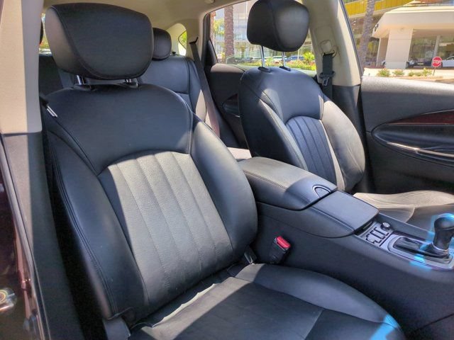 Used 2017 INFINITI QX50 2WD w/ Premium Plus Package image 30