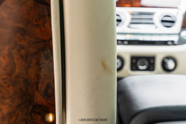 Used 2015 Rolls-Royce Ghost image 82