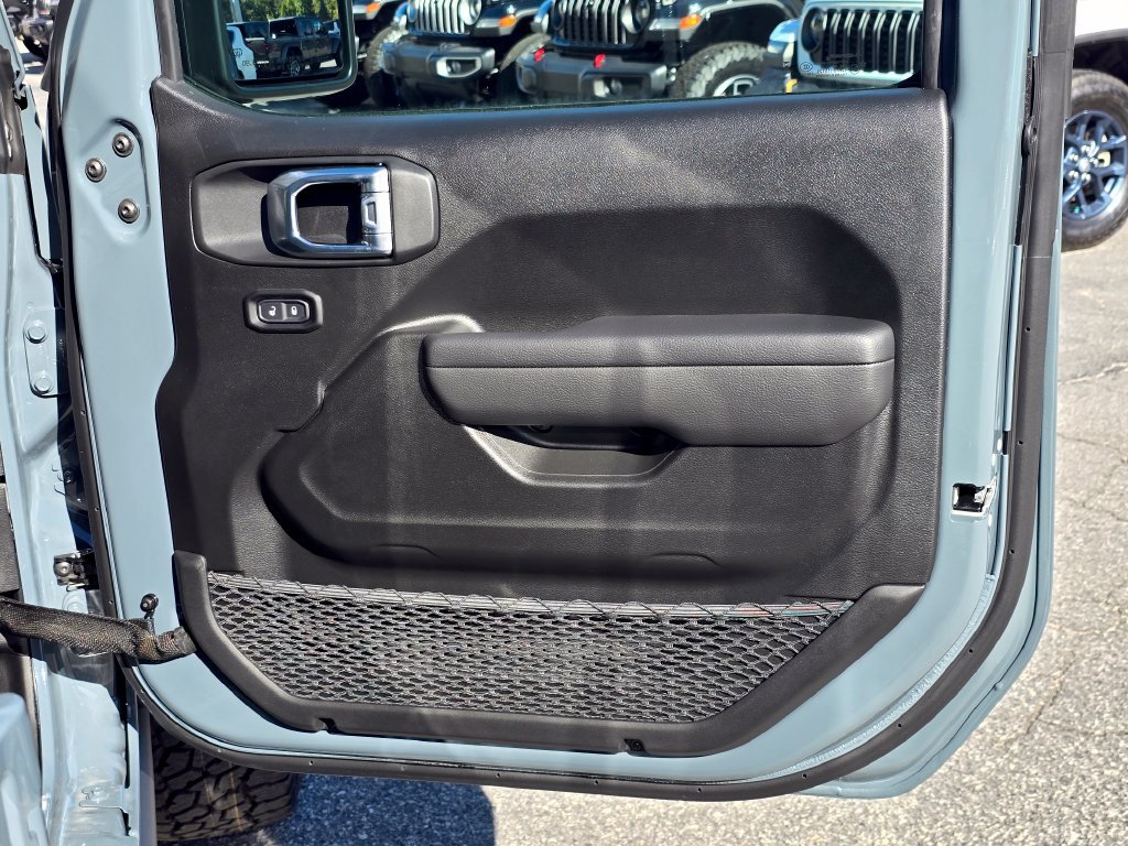 New 2026 Jeep Gladiator Mojave AWD/4WD image 36