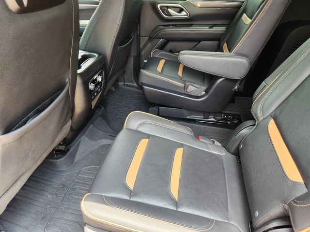 Used 2024 GMC Yukon XL AT4 w/ Technology Package AWD/4WD image 30