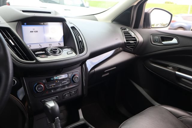 Used 2017 Ford Escape Titanium FWD image 21