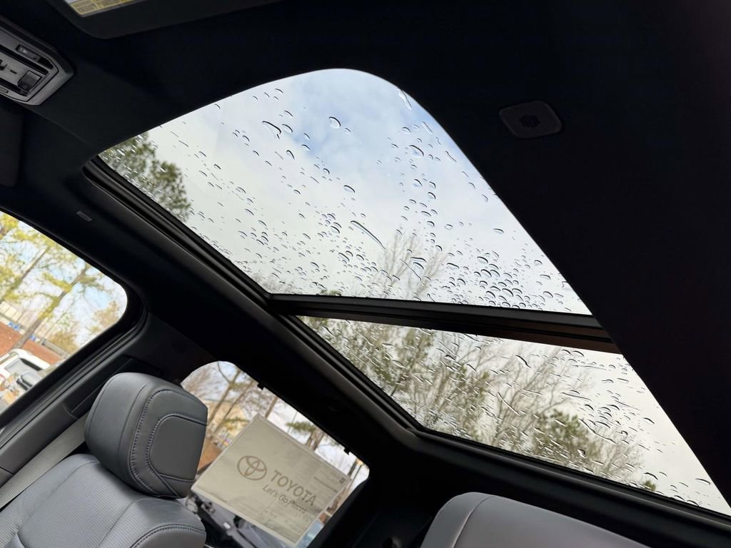 New 2026 Toyota Tundra Platinum w/ TRD Off-Road Package image 17