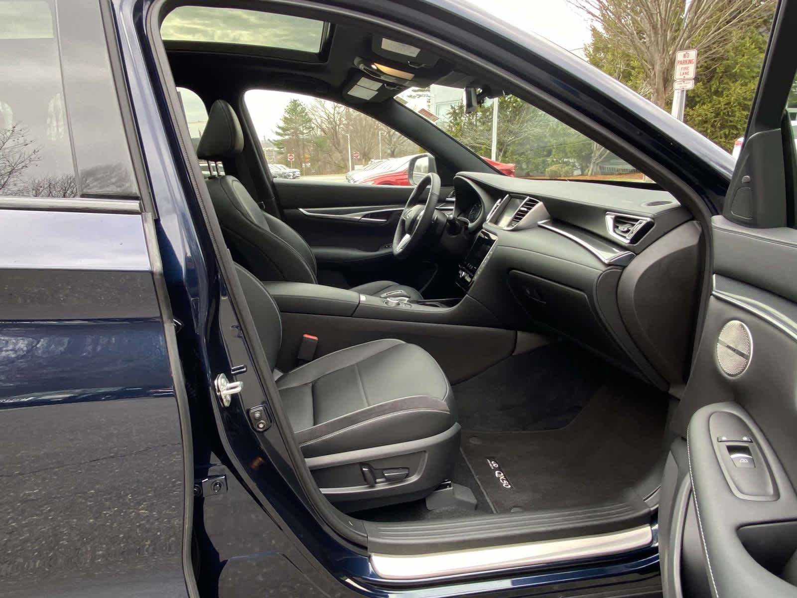 Used 2025 INFINITI QX50 Sport AWD/4WD image 31