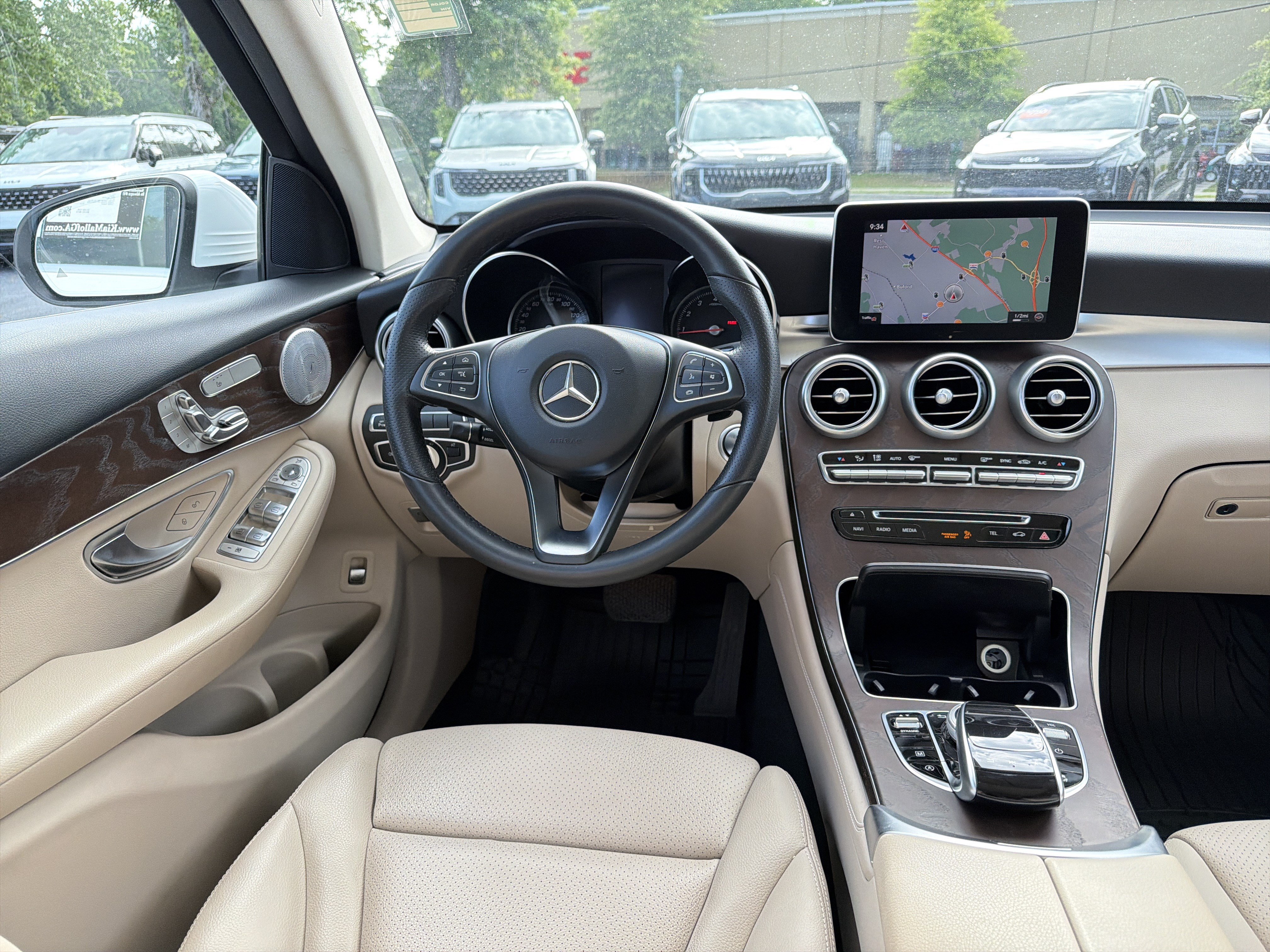 Used 2019 Mercedes-Benz GLC 300 image 21