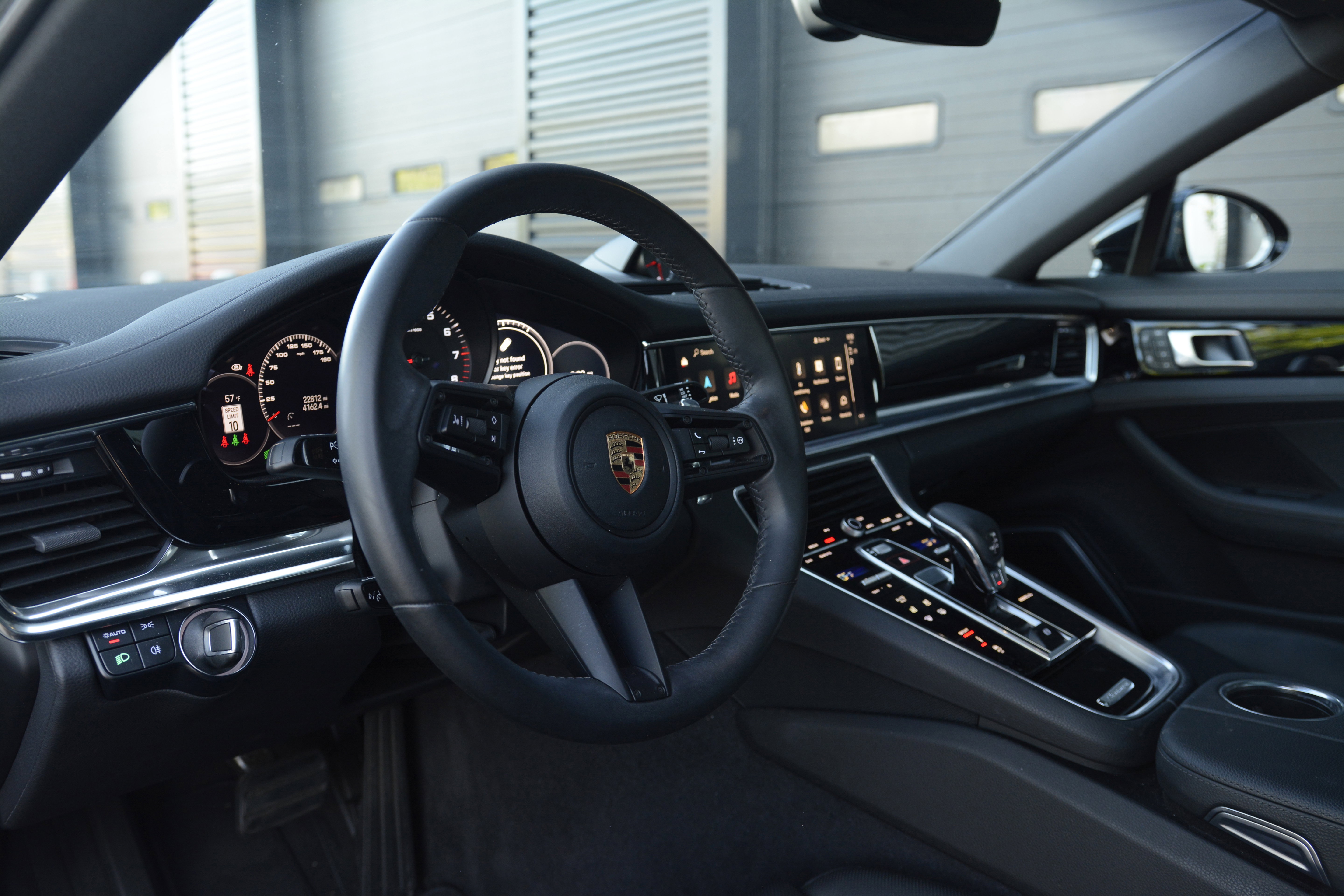 Certified 2023 Porsche Panamera image 16