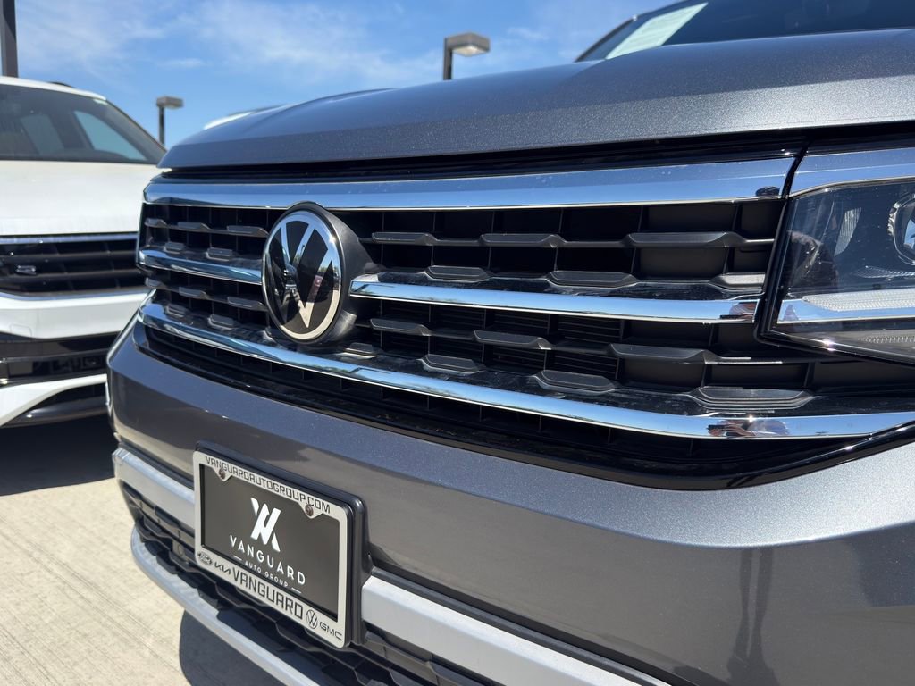 Used 2023 Volkswagen Atlas Cross Sport SE image 4