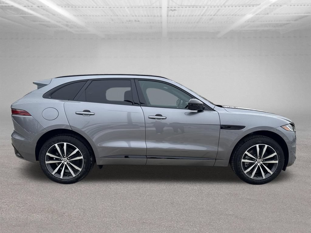 Used 2026 Jaguar F-PACE R-Dynamic S AWD/4WD image 6
