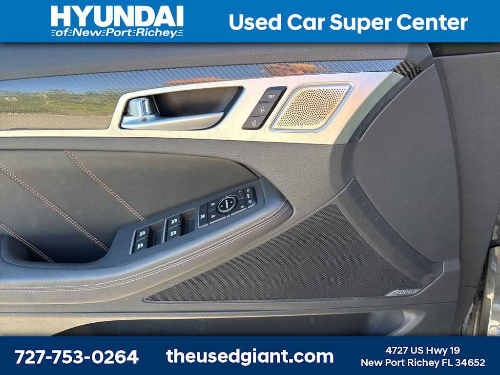 Used 2019 Genesis G80 3.3T Sport image 12