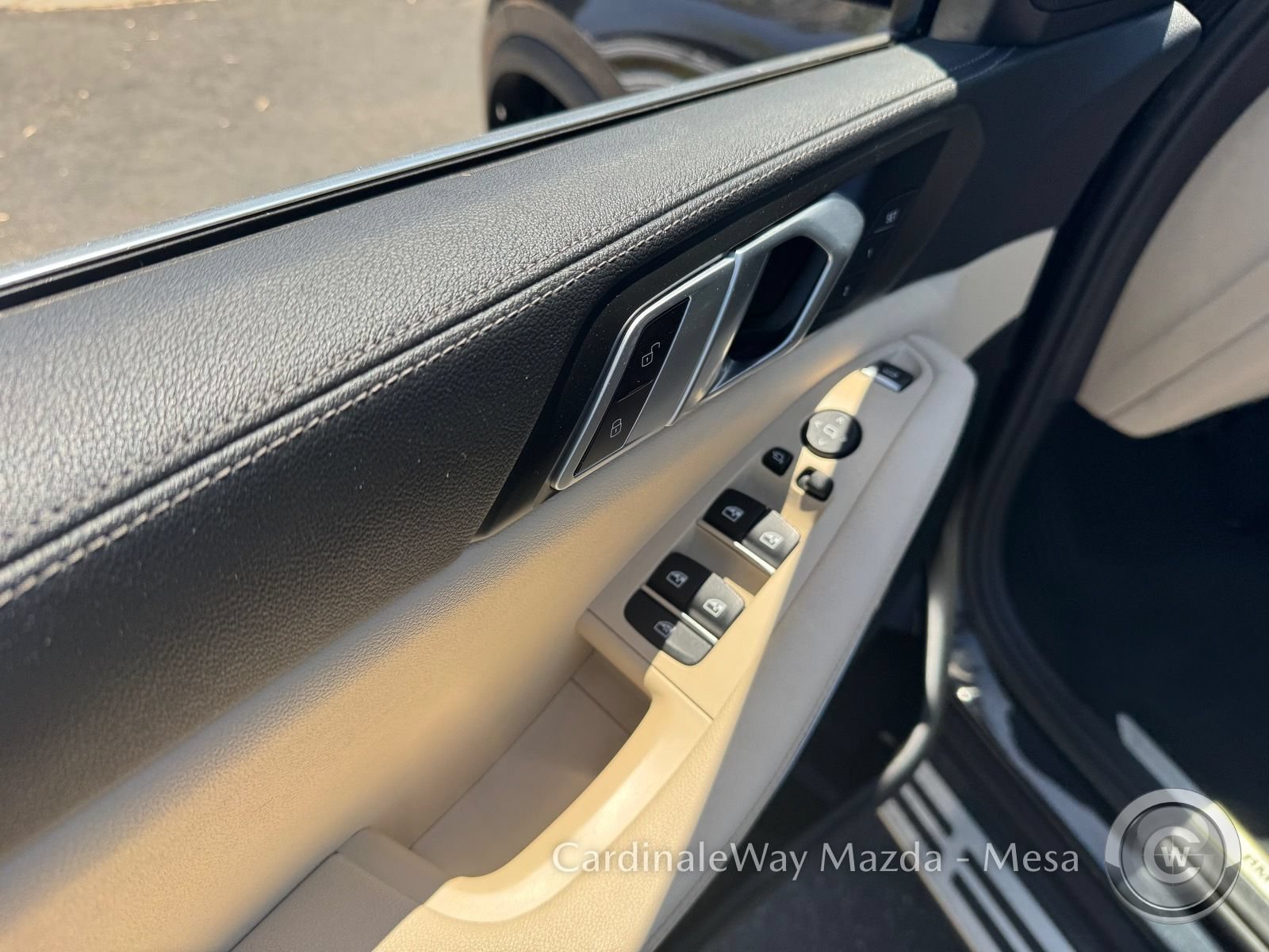 Used 2022 BMW X5 sDrive40i RWD image 11