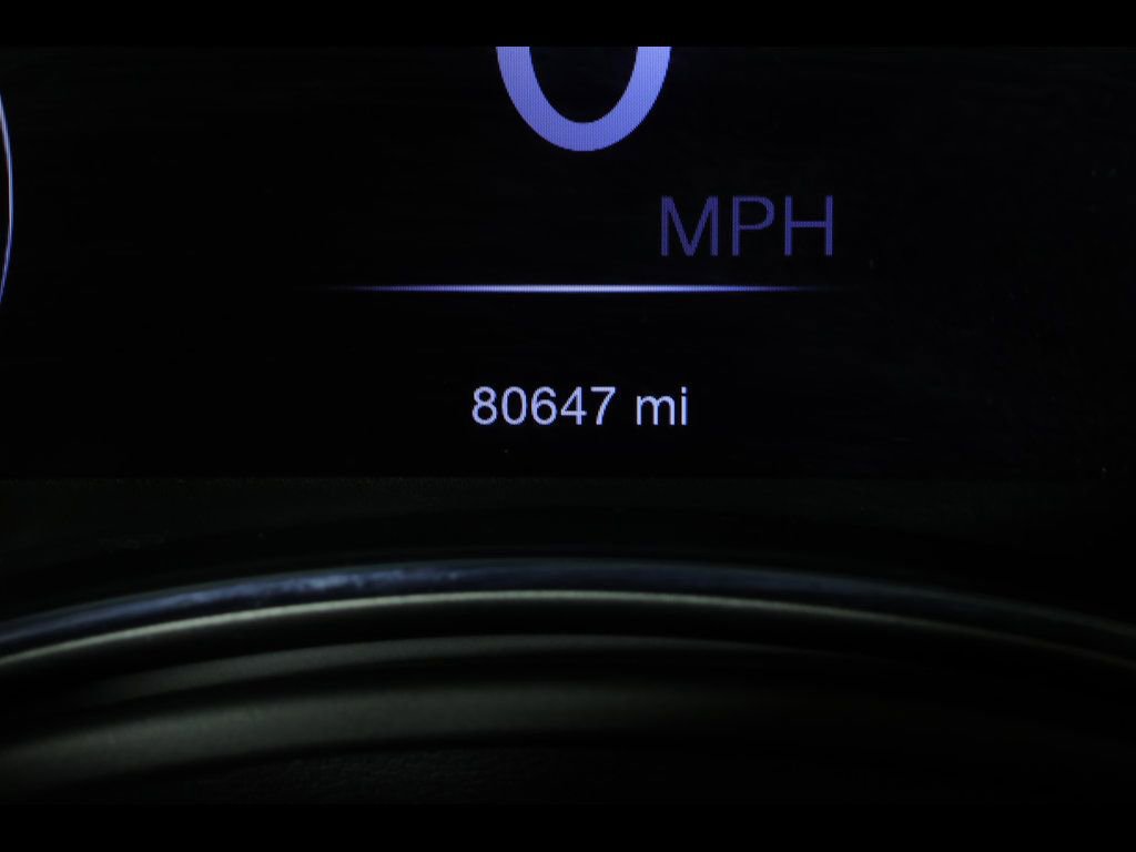 Used 2019 Jeep Grand Cherokee Altitude AWD/4WD image 26