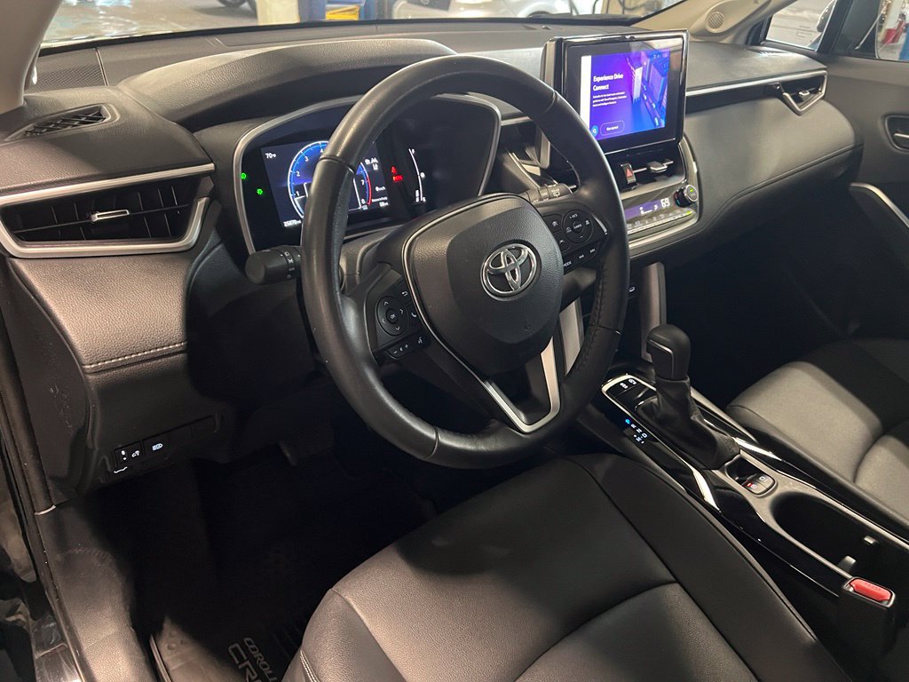 Certified 2023 Toyota Corolla Cross XLE w/ Convenience Package AWD/4WD image 14