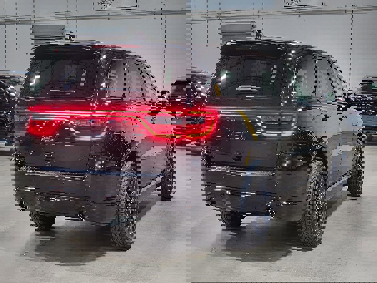 Used 2022 Dodge Durango R/T w/ Blacktop Package image 8