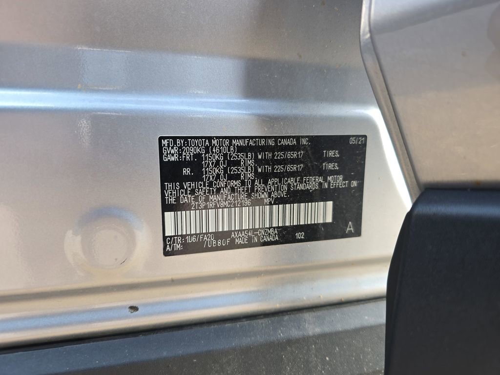 Used 2021 Toyota RAV4 XLE image 37
