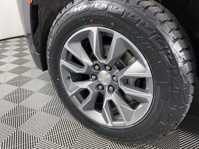 Used 2023 Chevrolet Tahoe LS w/ Driver Alert Package AWD/4WD image 13