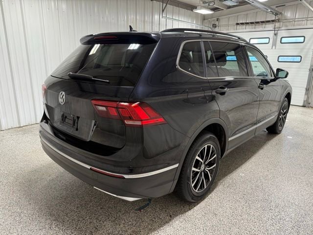 Used 2021 Volkswagen Tiguan SE image 27