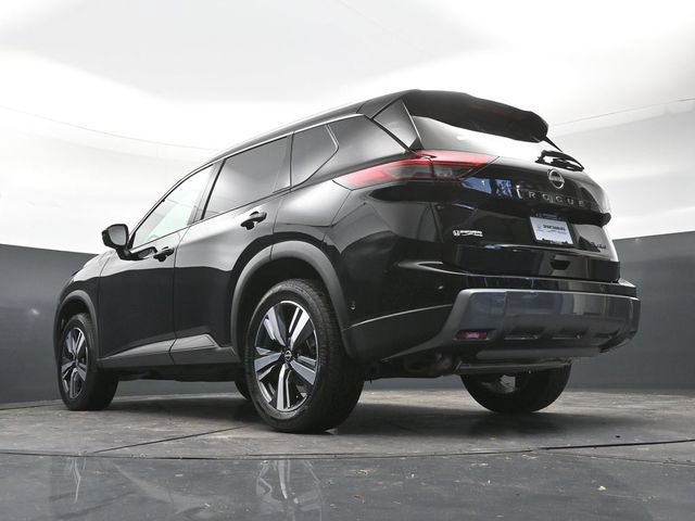 Used 2026 Nissan Rogue SL AWD/4WD image 30