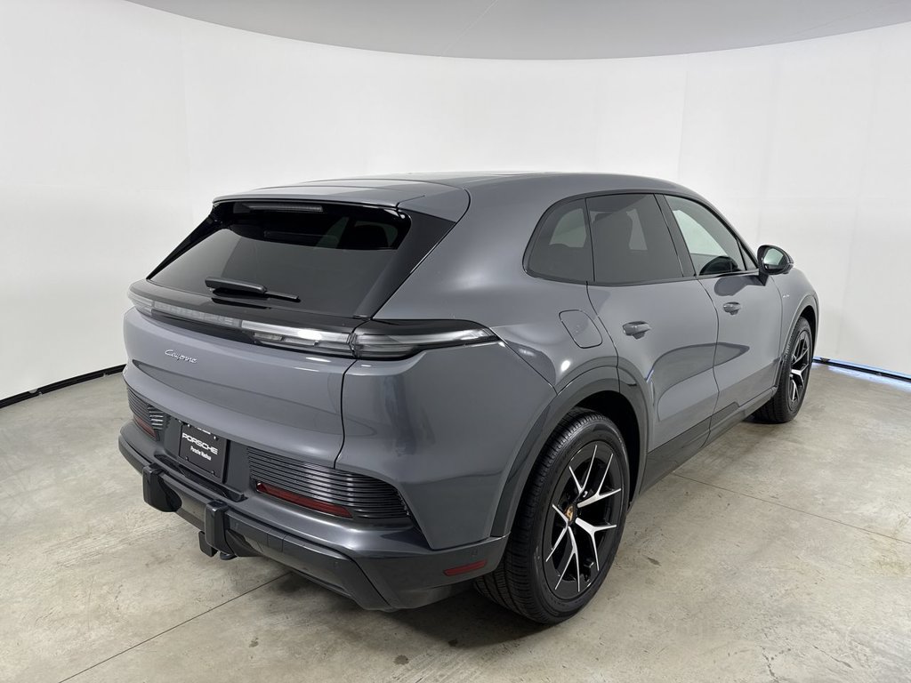 New 2026 Porsche Cayenne Electric AWD/4WD image 7
