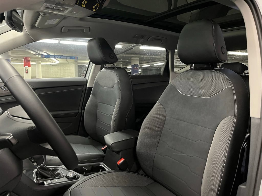 New 2026 Volkswagen Taos SE AWD/4WD image 21