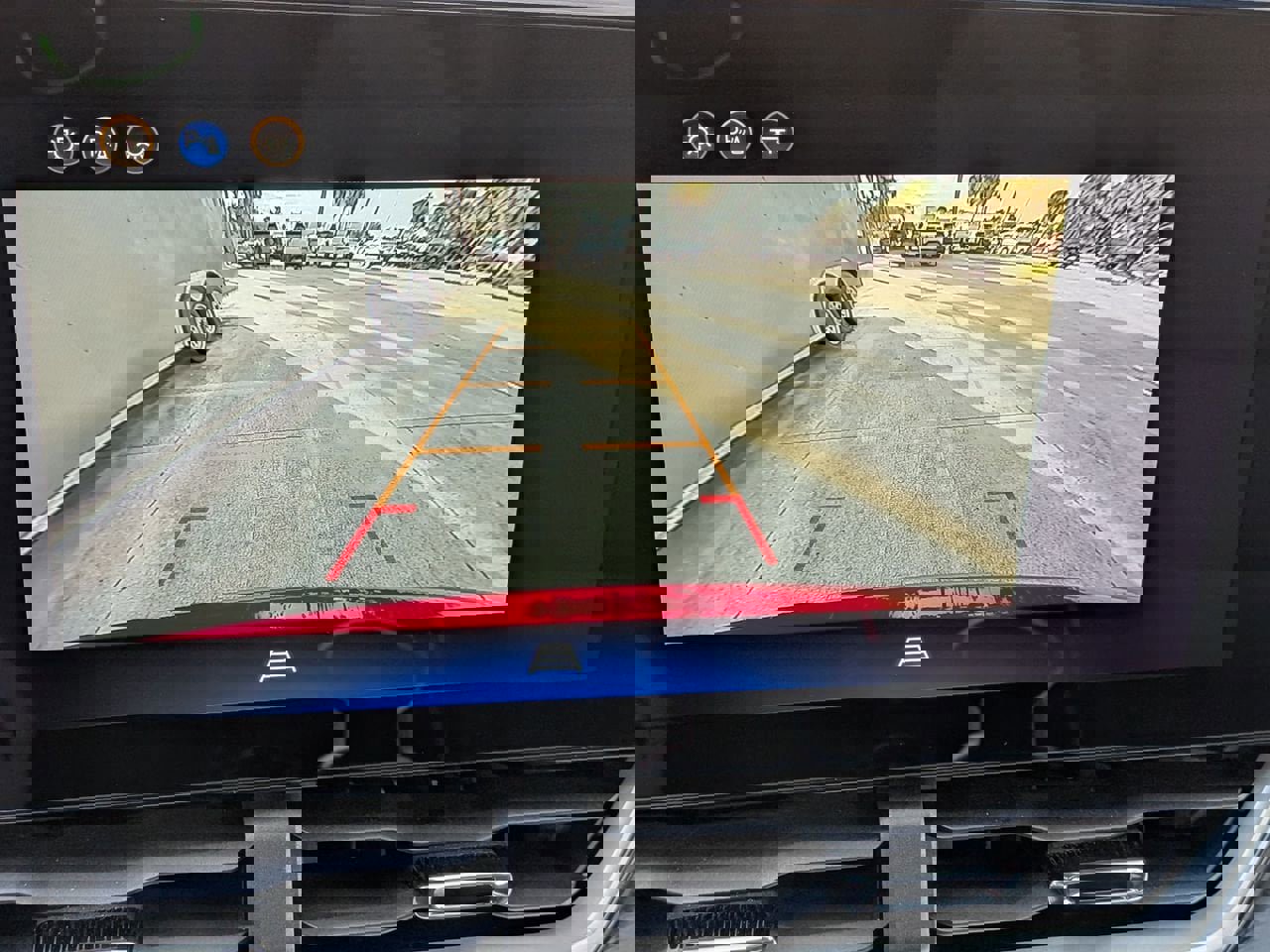 Used 2026 Chevrolet Equinox LT w/ Convenience Package II image 16