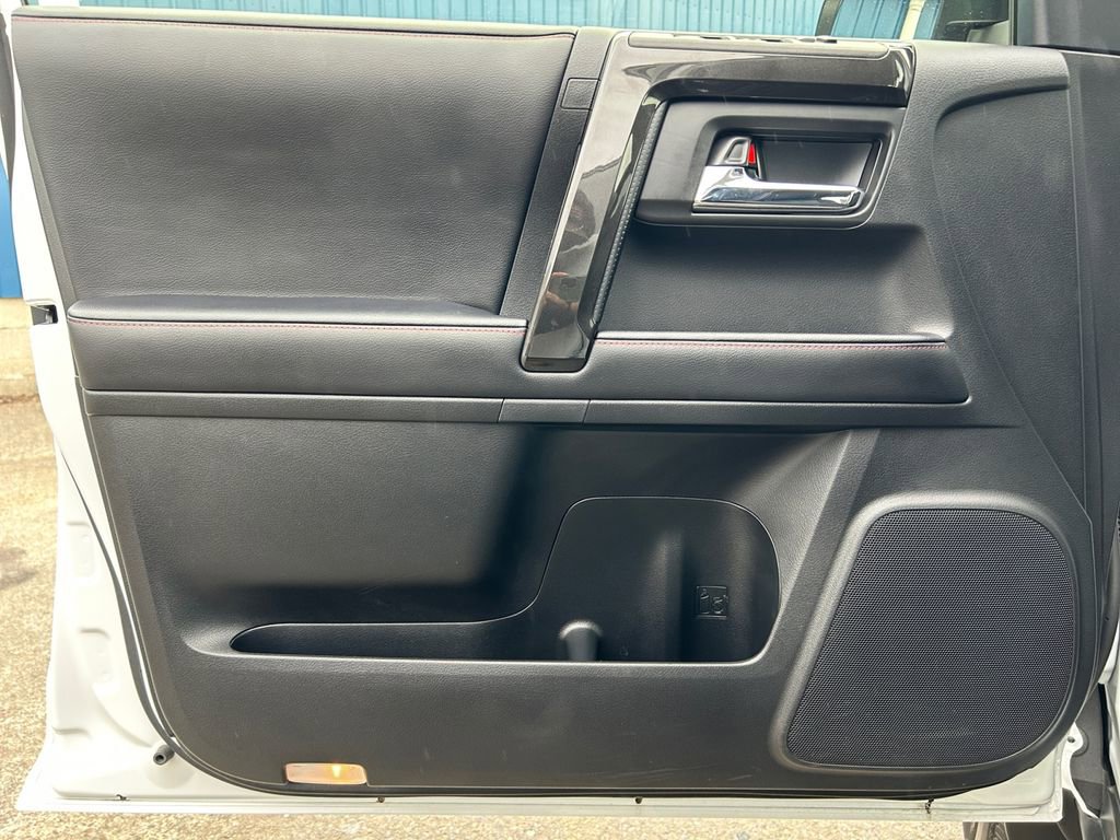 Used 2024 Toyota 4Runner TRD Off-Road Premium image 22