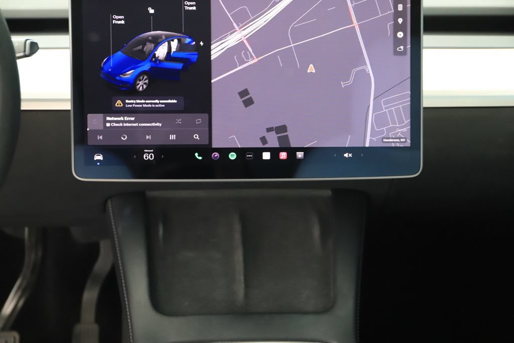 Used 2021 Tesla Model Y Long Range AWD/4WD image 17