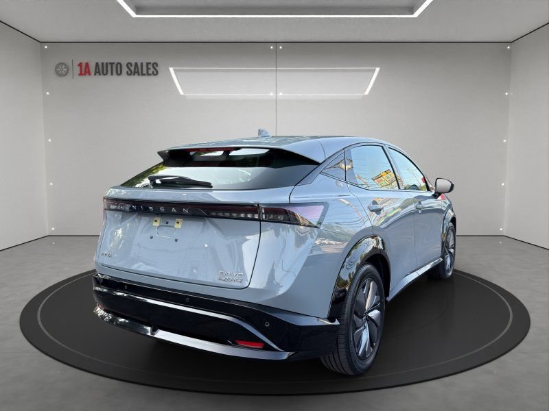 Used 2023 Nissan Ariya Evolve+ AWD/4WD image 5