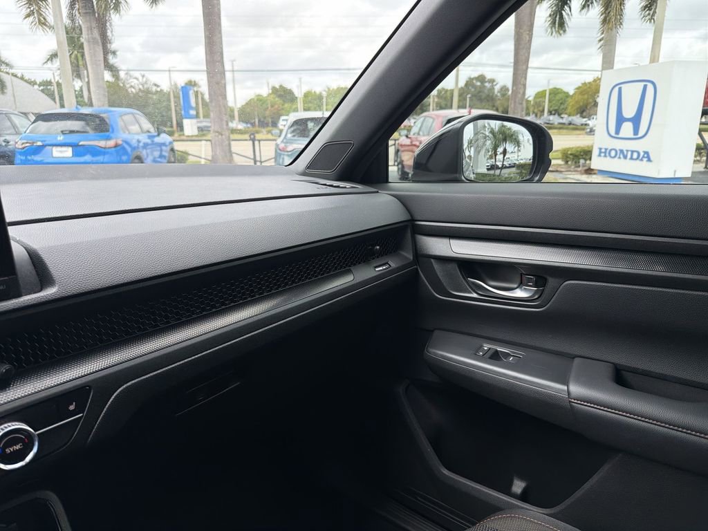 Used 2023 Honda CR-V Sport image 17