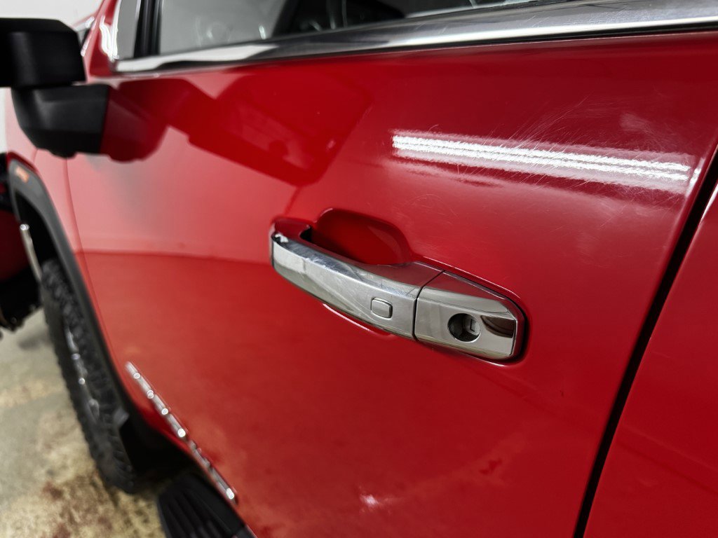 Used 2021 GMC Sierra 2500 SLT w/ SLT Premium Package image 18