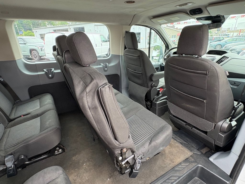 Used 2019 Ford Transit 350 XLT RWD image 18