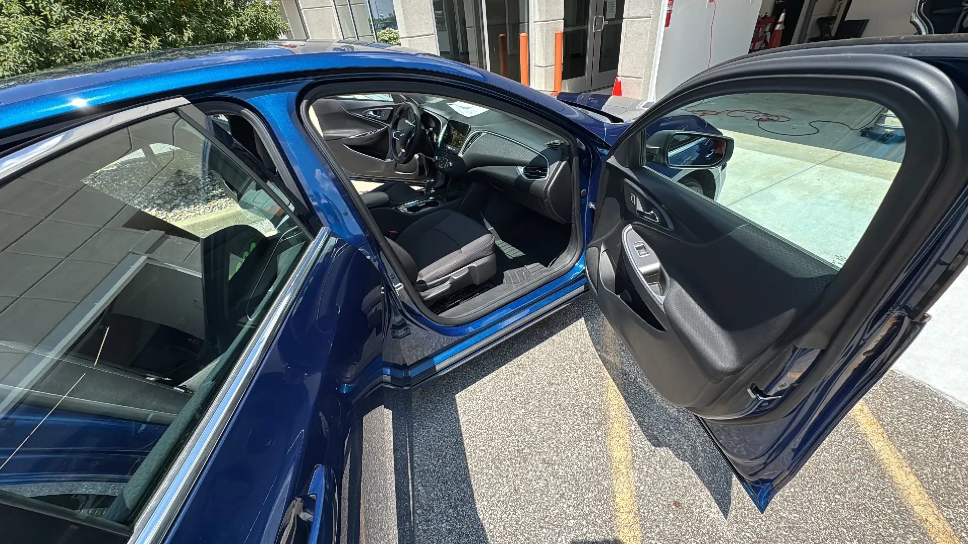 Used 2019 Chevrolet Malibu LS w/ LPO, Convenience Package 2 FWD image 33