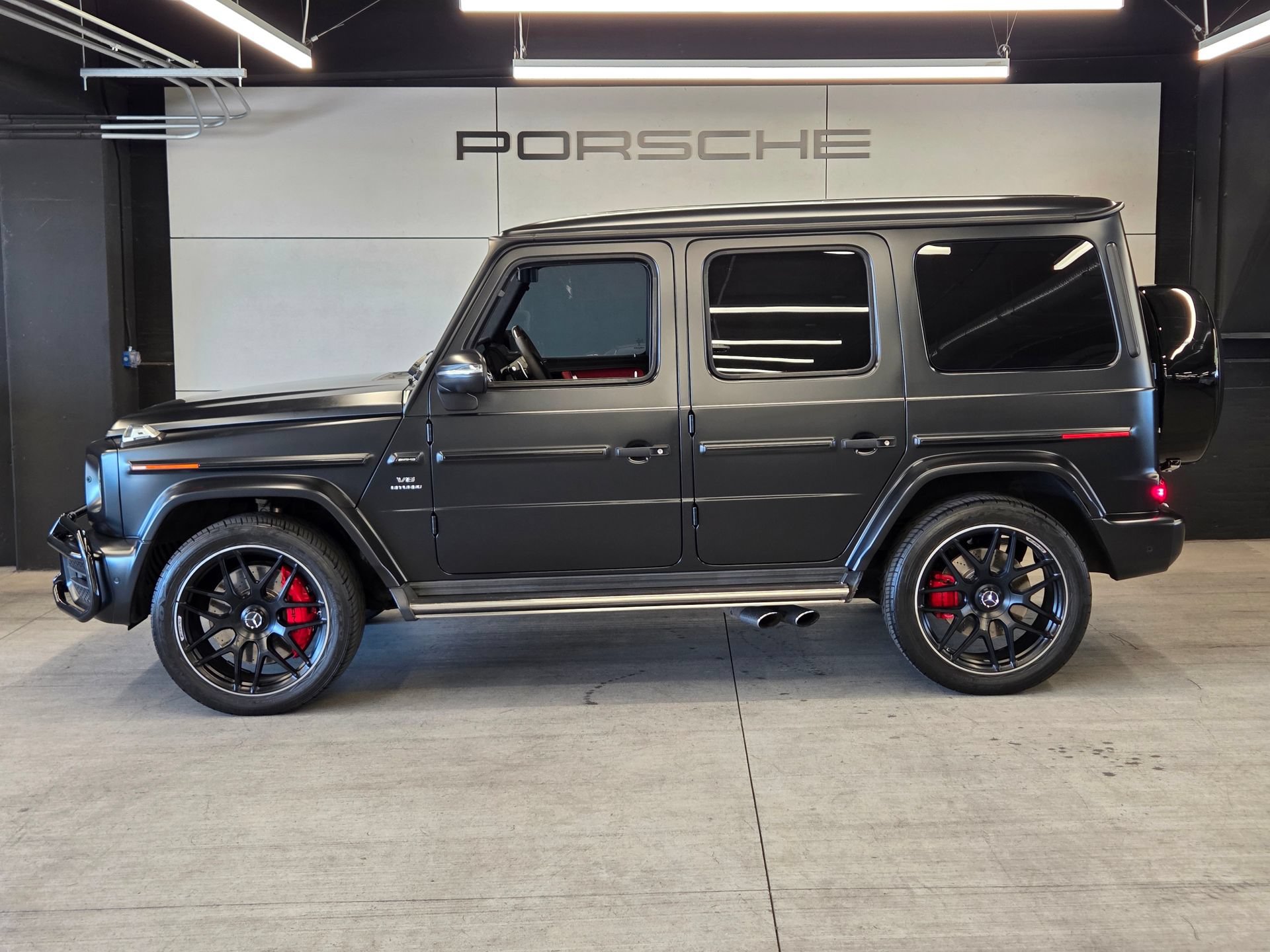 Used 2020 Mercedes-Benz G 63 AMG 4MATIC image 2