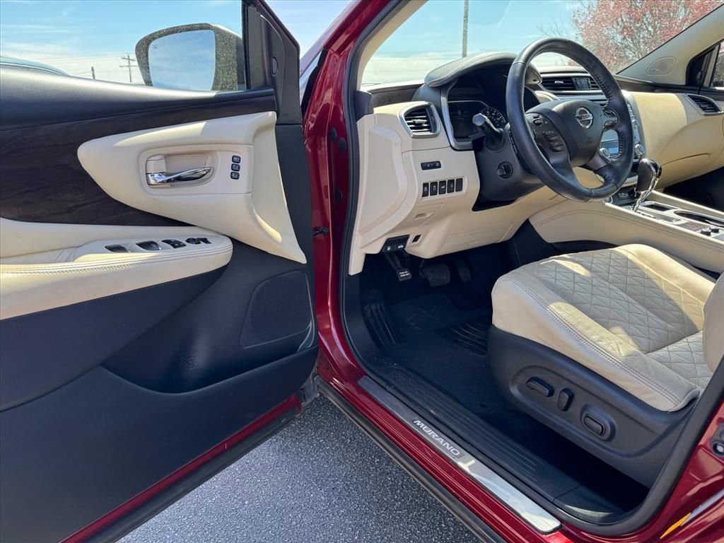 Used 2021 Nissan Murano Platinum w/ Cargo Package image 15