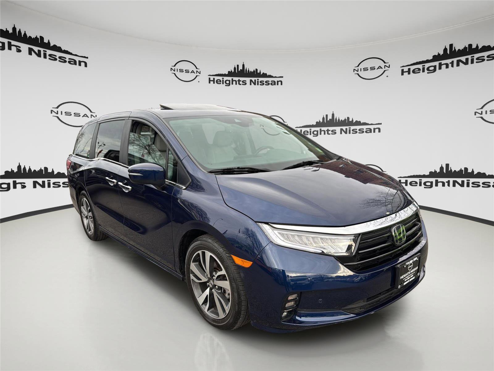 Used 2023 Honda Odyssey Touring image 8