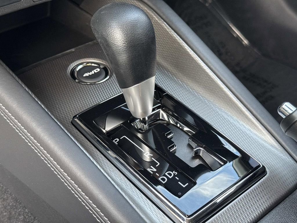 Used 2025 Mitsubishi Outlander Sport ES image 29