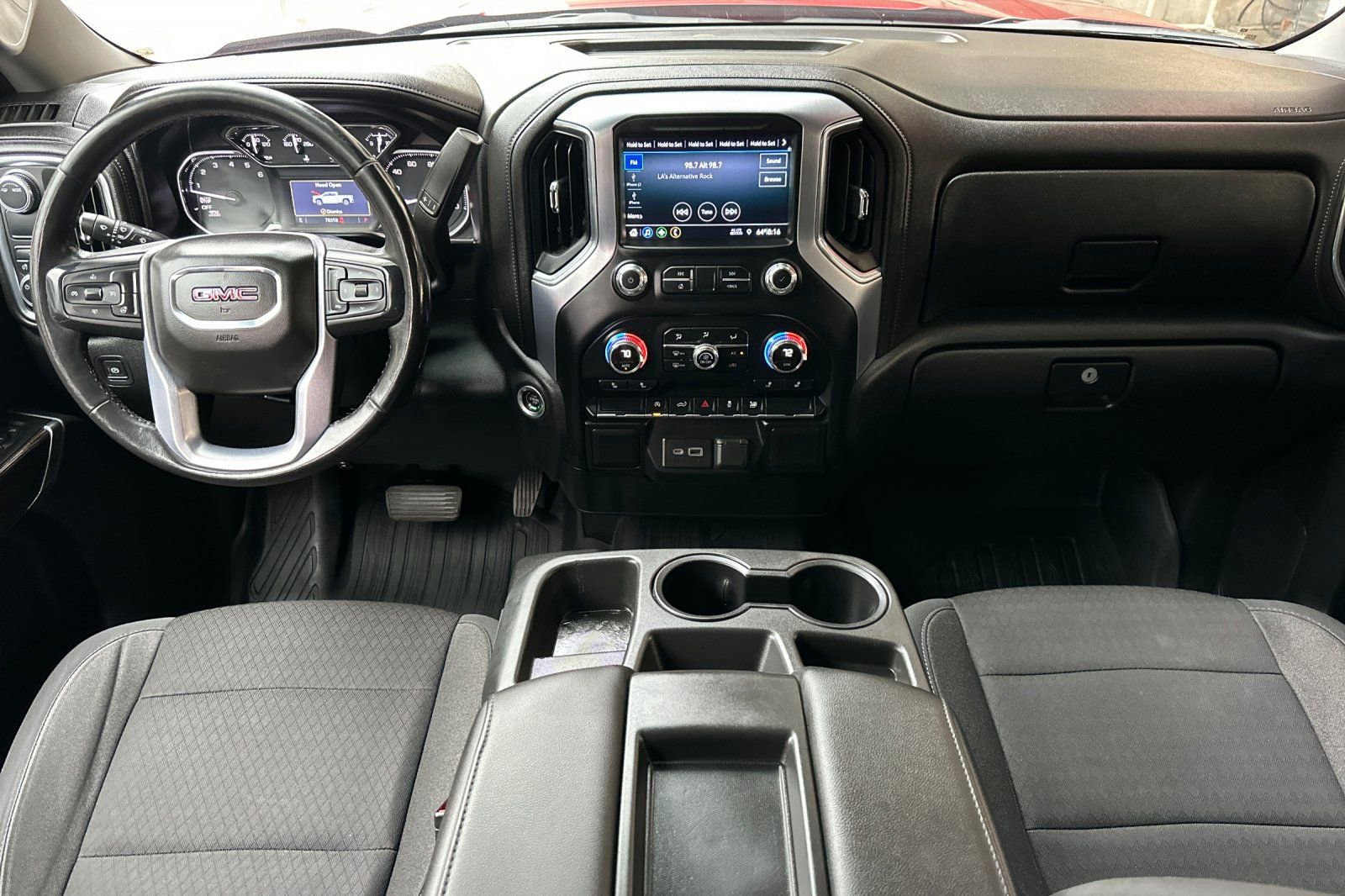 Certified 2020 GMC Sierra 1500 SLE w/ SLE Value Package image 16